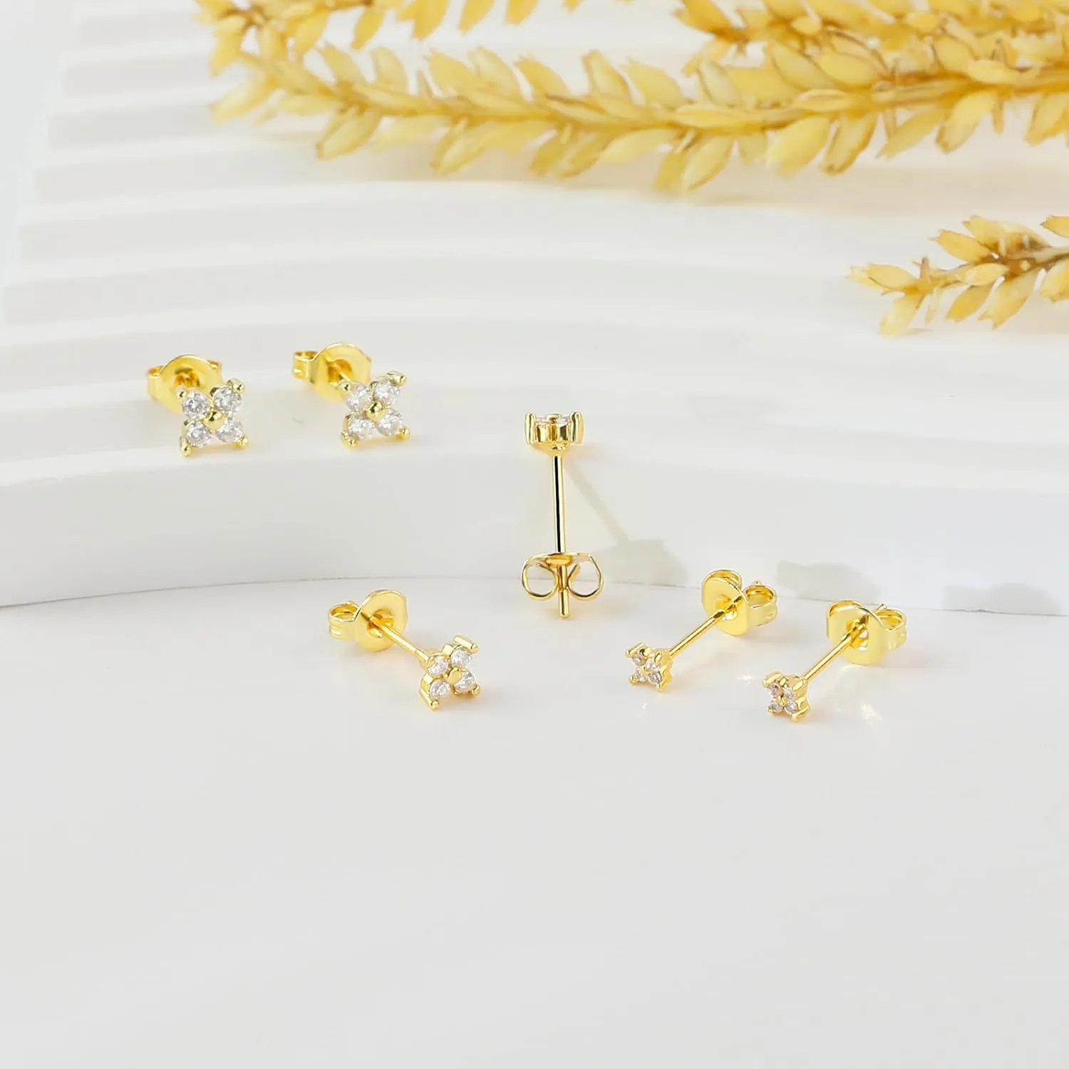 3 Pair Small Gold Cartilage Earrings Set for Women, Huggie Hoop Earrings Conch Helix Jewelry as Gold Earrings for Multiple Piercing, Tiny Stud Earrings as Cute Jewelry for Woman Daily Wear