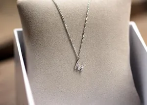 925 silver 18 inch Woman Pendants Necklaces Trendy  Fine Jewelry Letter M Charm Chain Free pouch