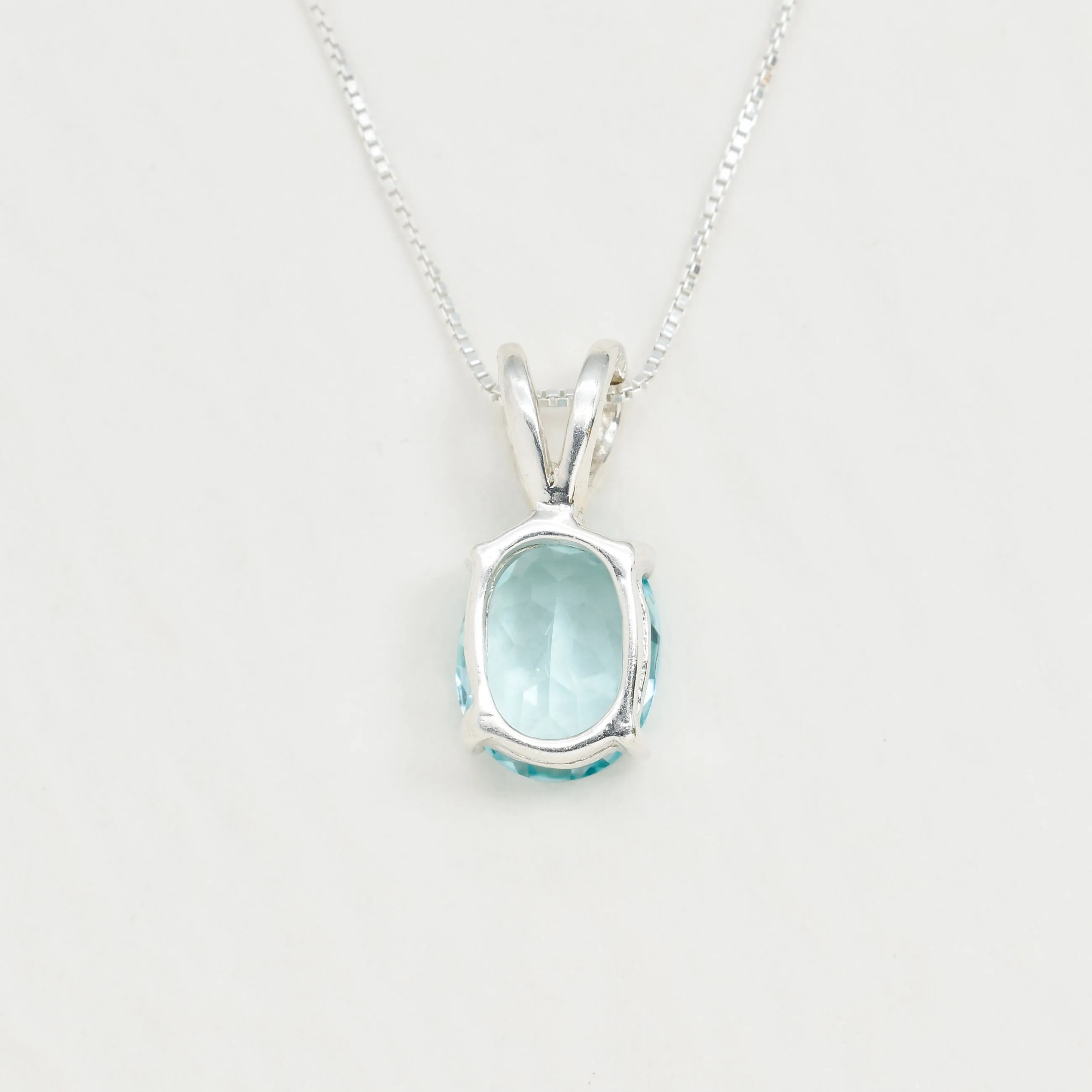 Aquamarine Pendant - Classic Blue Necklace - Vintage Oval Necklace