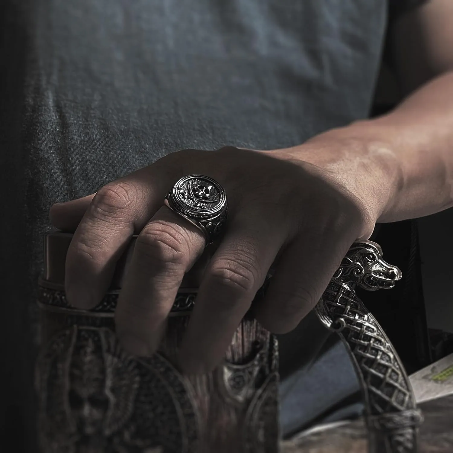 bahamut Mens Pirate Captain Skull Knife Ring for Men Gothic Punk Halloween Biker Stainless Steel Vintage Jewelry