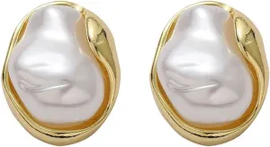 Baroque Pearl Earrings For Women 14k Gold Plated Irregular Pearl Stud Earrings Vintage Statement Earrings Jewelry Gift for Women