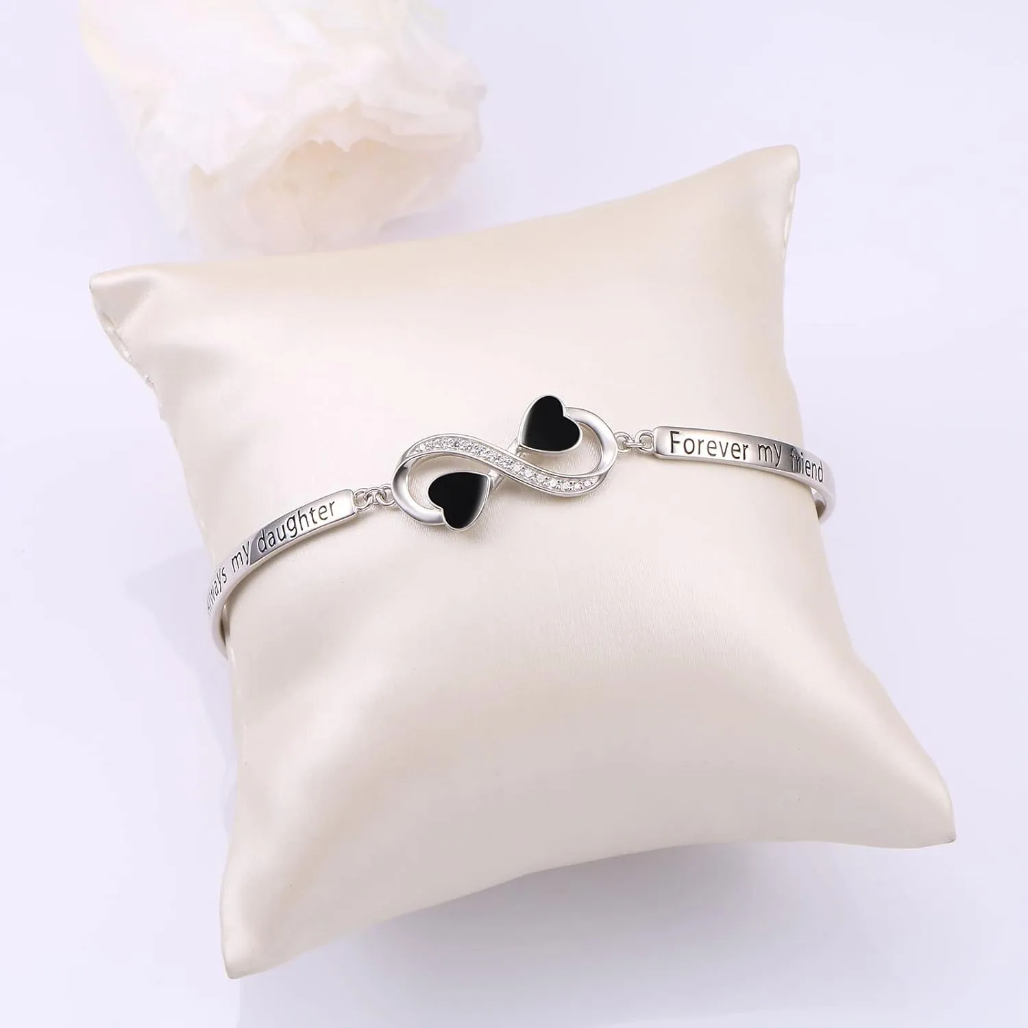 Birthday Gifts Inspirational Infinity Bracelet Engraved Love Message Adjustable Bangle Sister Mother Daughter Lover Bracelets 925 Sterling Silver Family Jewelry for Women Girls