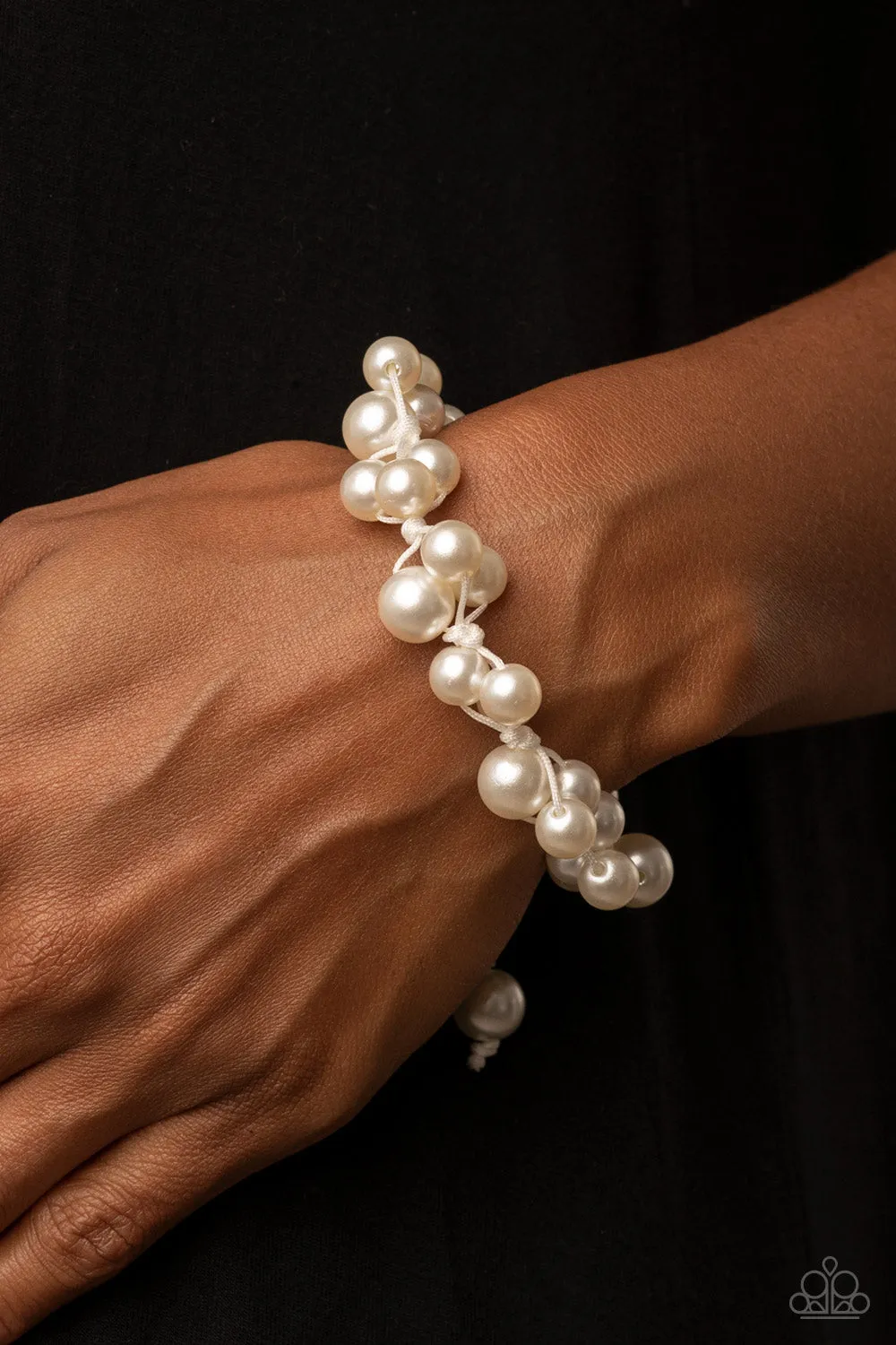 Bracelets Vintage Versatility - White B026