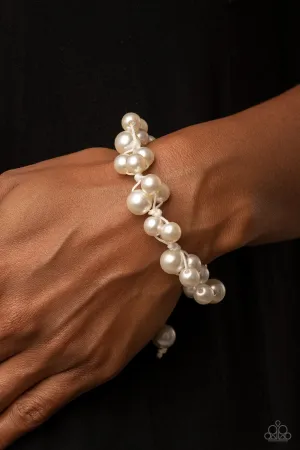 Bracelets Vintage Versatility - White B026