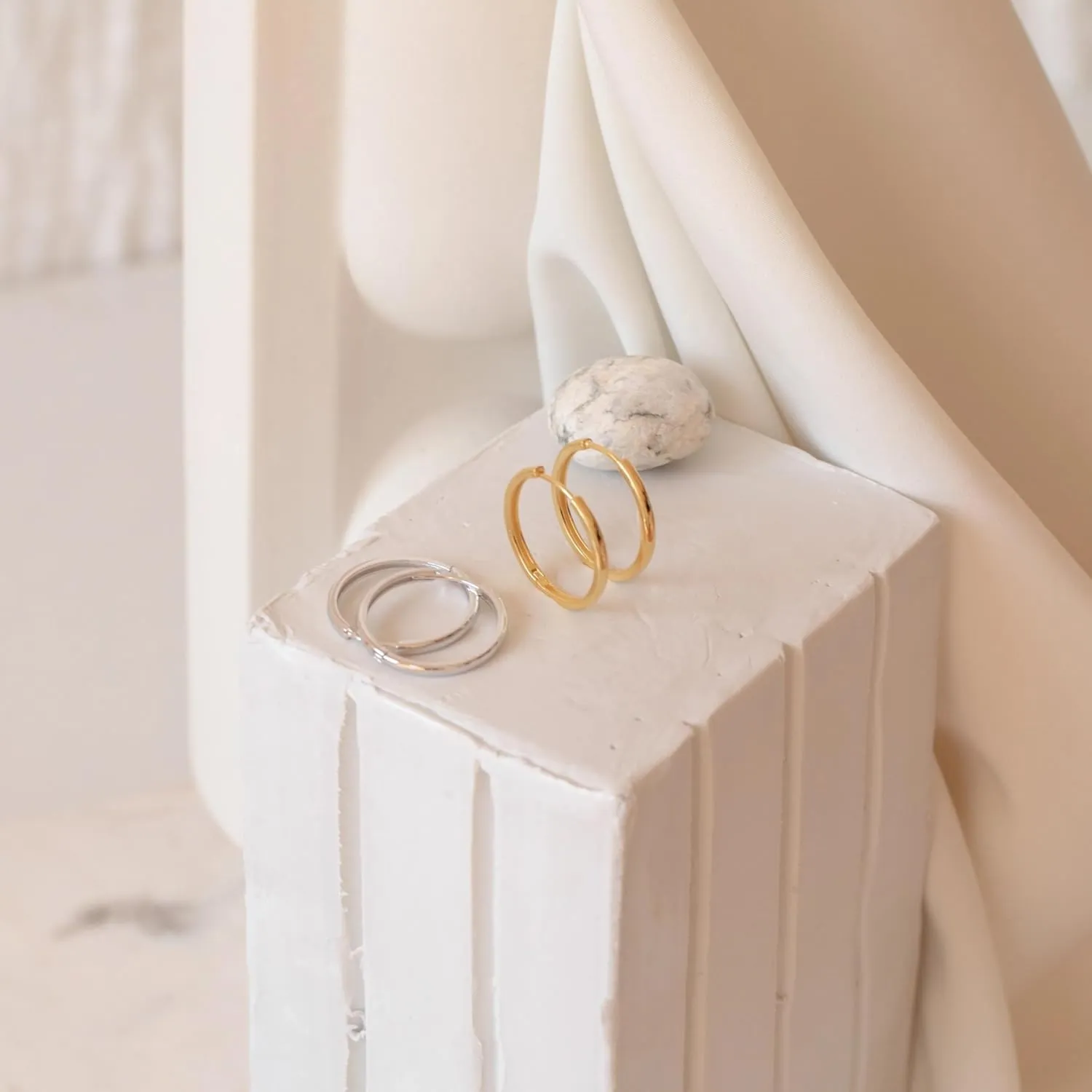 CAITLYNMINIMALIST 18K Gold Plated Sterling Silver Classic Thin Dainty Hypoallergenic Lightweight Stackable Trendy Hoop Earrings for Women