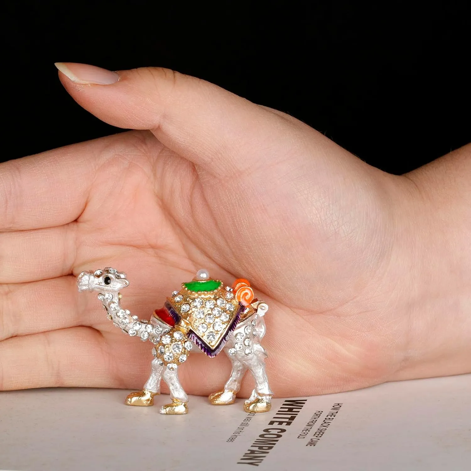 Camel Figurine Jewelry Box Adorned with Enameled Crystal Rhinestones - Collectible Dubai Souvenirs Gift with Arabic Decor, for Women and Girls - Home Dresser Decor and Organizing Rings and Earrings