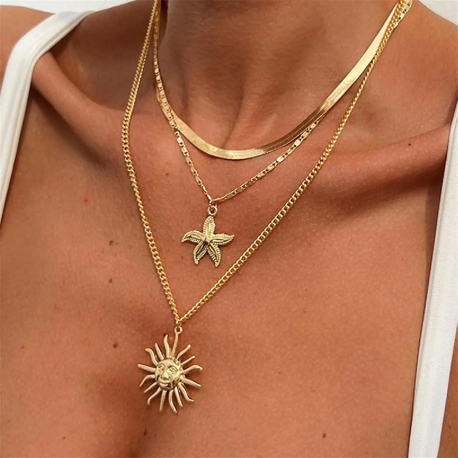 Chunky Gold Necklace for Women,Layered Statement Choker Irregular Baroque Pearl/Heart/Flower Pendant Y2k Charm Jewelry Accessories