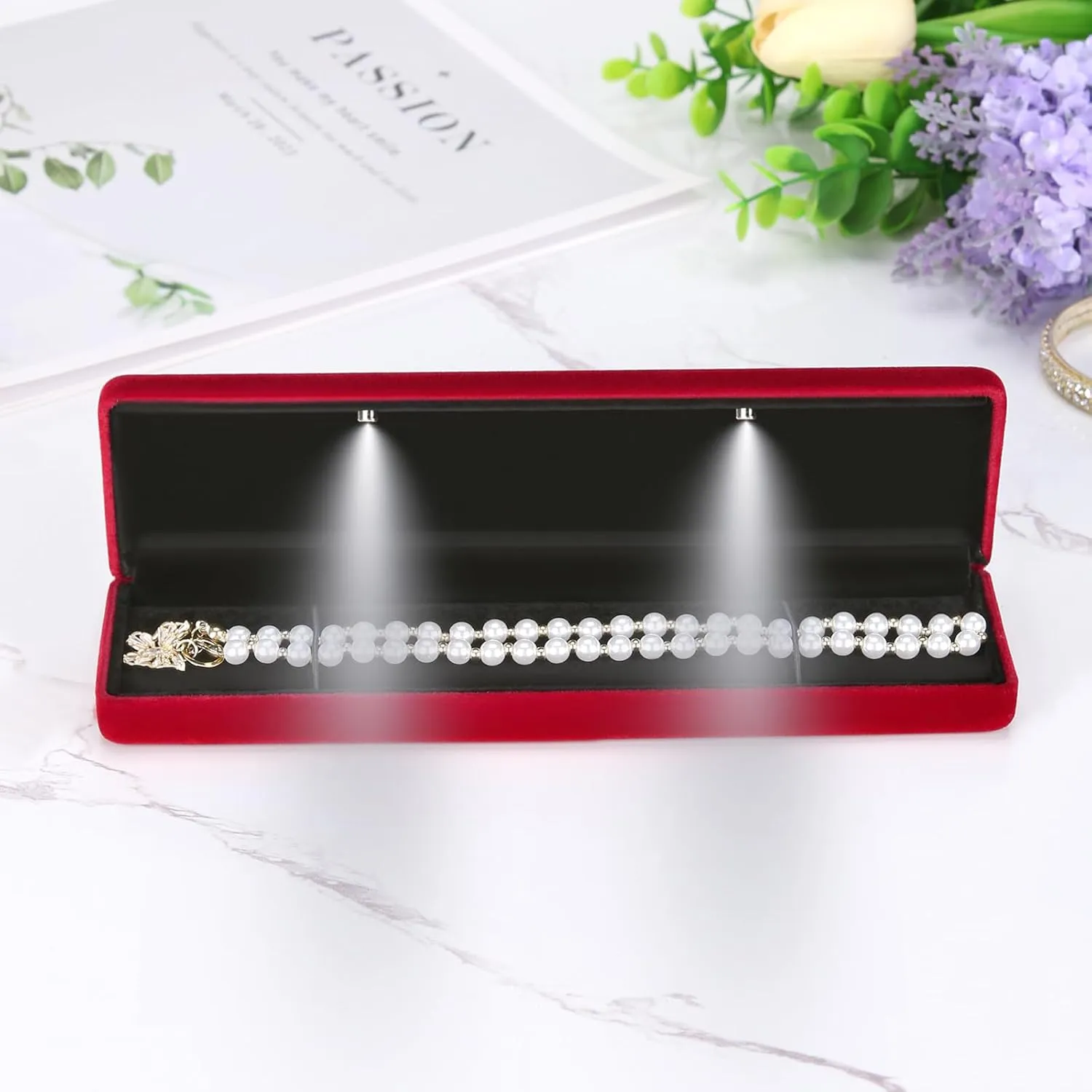 Classic Metal Glossy Jewelry Necklace Long Chain Gift Box with LED Light, Velvet Jewelry Pendant Storage Display Case for Proposal Engagement Wedding Anniversary Birthday Ceremony (Red)