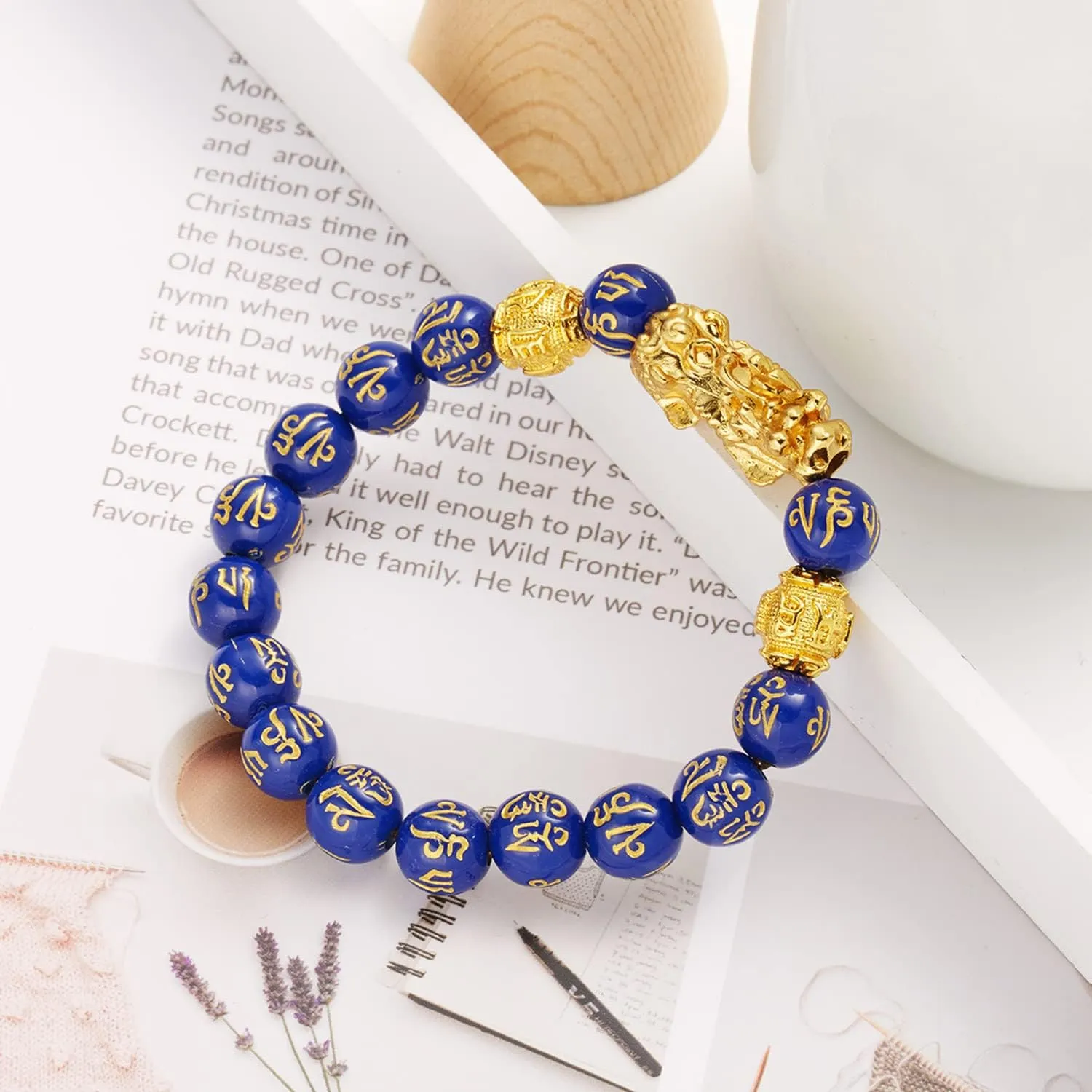 COLORFUL BLING Feng Shui Pixiu Bracelet Pi Yao Good Luck Bracelet Black Obsidian Wealth Protection Bracelet Can Bring Luck and Prosperity for Women Men