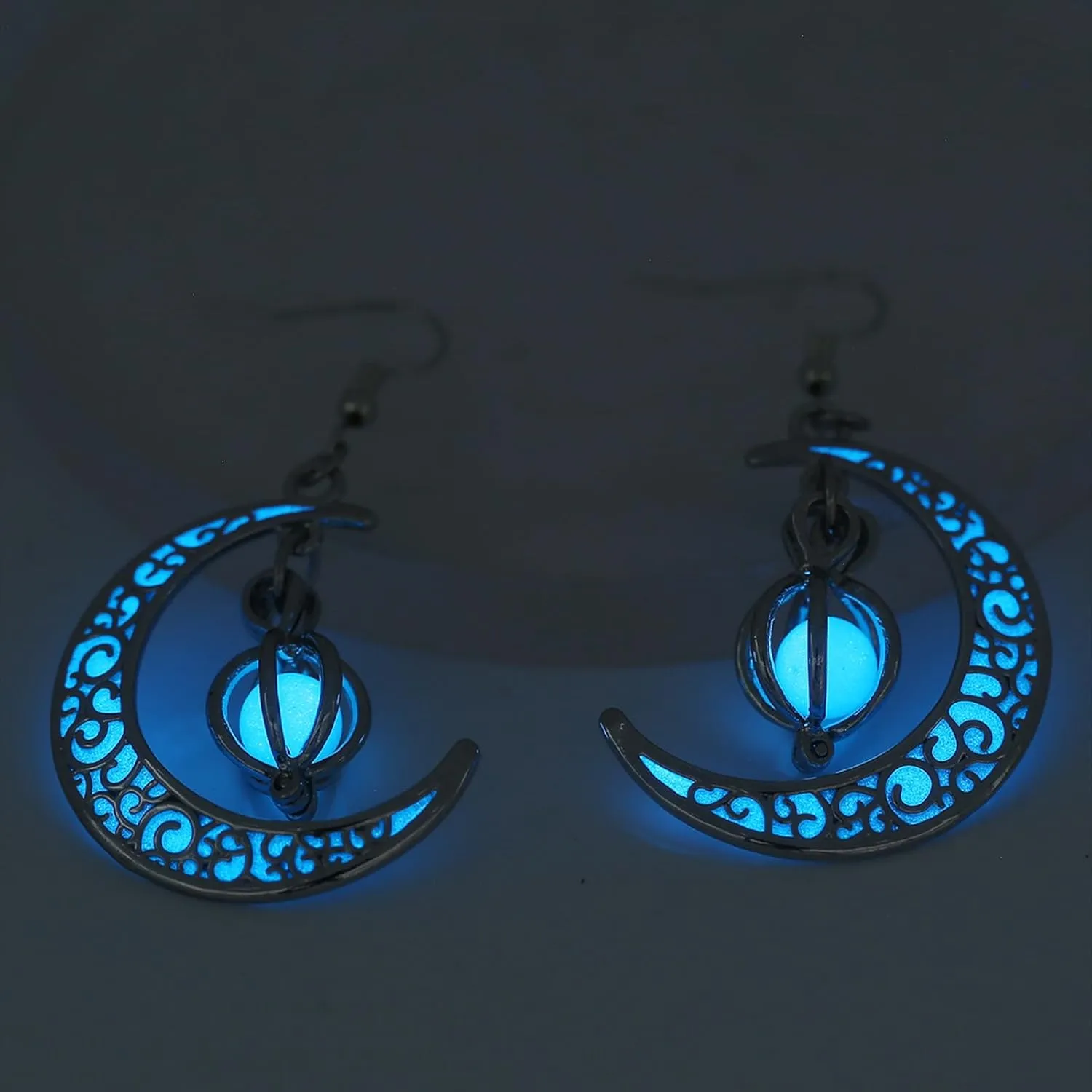 EEQQBZ Glow in The Dark Silver Crescent Moon Earrings - Glowing Blue Moon Charm - Magical Fantasy Fairy Glowing Earrings - Glow Jewelry