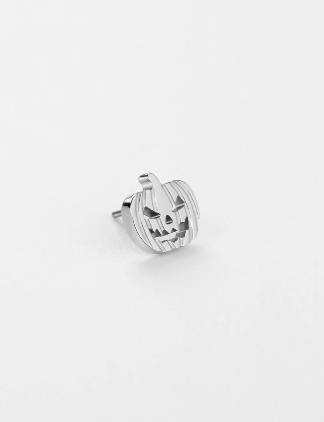 FANSING Pumpkin Labret Studs Threadless Push Pin Earrings 316L Surgical Steel Piercing Jewelry