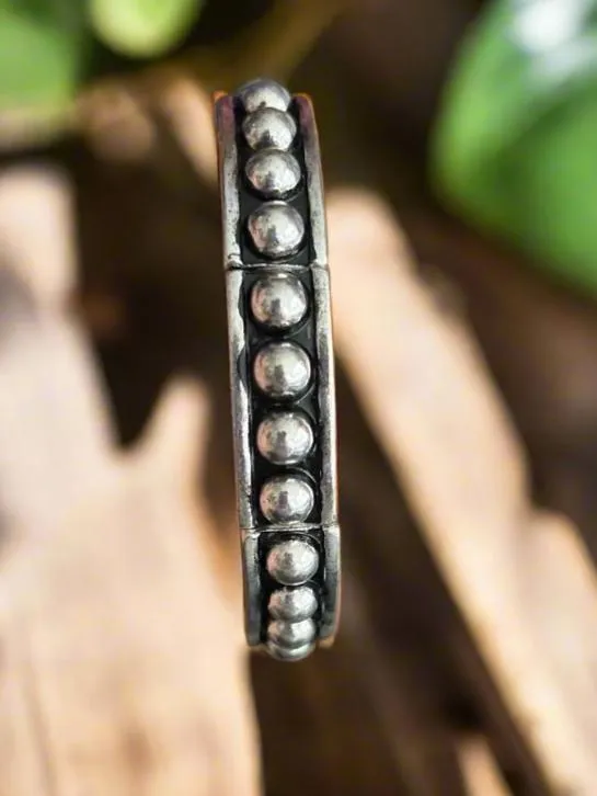 Faux Navajo Pearl Stretch Bracelet