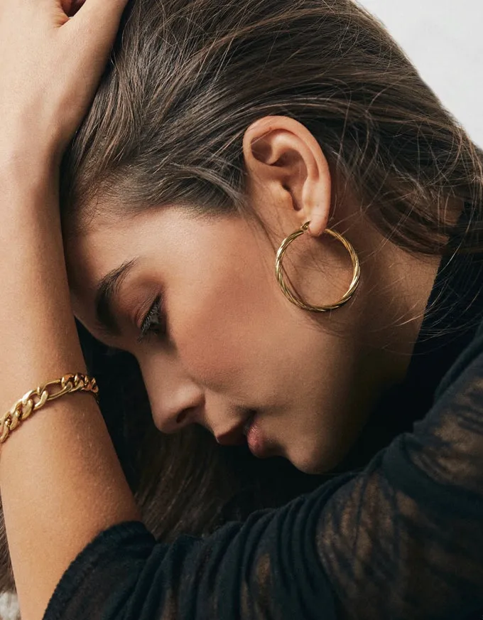 Get Twisted Hoop Earrings Gold