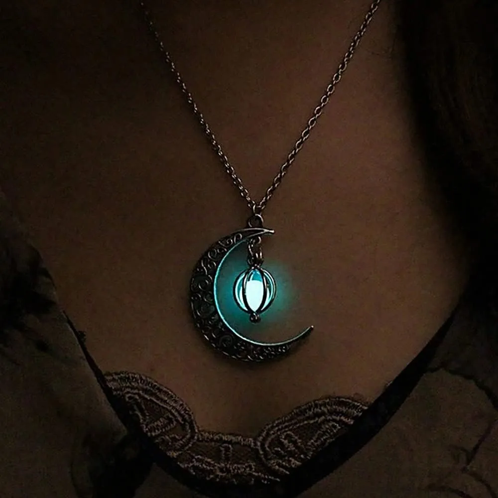 Glowing Crescent Moon Necklace for Fairy Hypoallergenic Moon and Pumpkin Fluorescent Necklace for Women Halloween Party Cosplay Jewelry Gifts, Funny Magical Glow Jewelry in the Dark