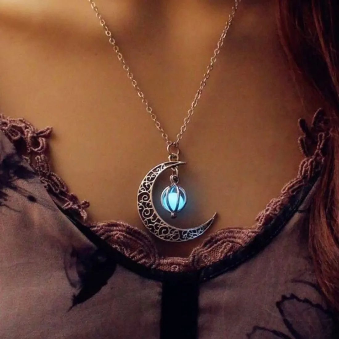 Glowing Crescent Moon Necklace for Fairy Hypoallergenic Moon and Pumpkin Fluorescent Necklace for Women Halloween Party Cosplay Jewelry Gifts, Funny Magical Glow Jewelry in the Dark