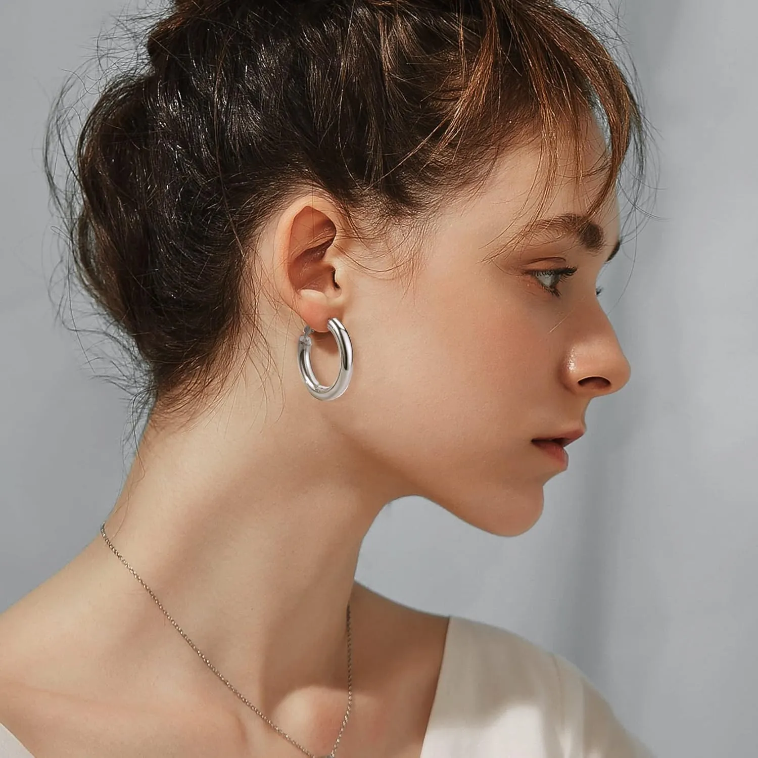 GoldChic Jewelry Stainless Steel Tube Hoop Earrings for Women 30mm/40mm/60mm/80mm,Classic Lightweight Thick Chunky Hollow Round Hoops Hypoallergenic in Rose Gold/Silver/Black Color,with Gift Box