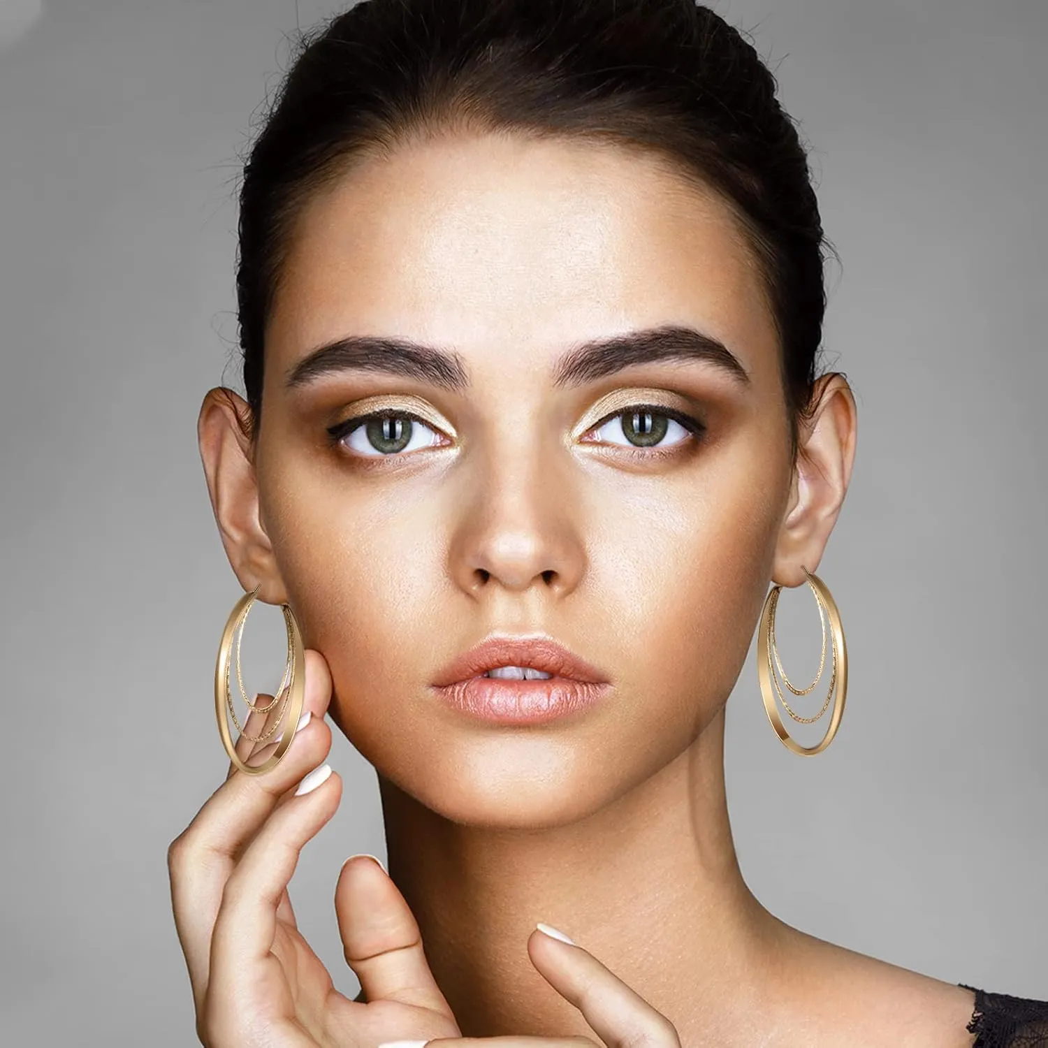 Kigeli 12 Pairs Hoop Earrings for Women Multipack Silver Gold Stainless Steel Lightweight Hoop Earrings Set for Girls