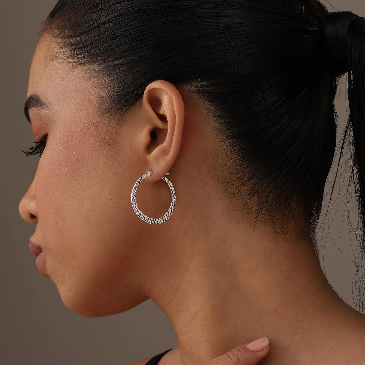 LeCalla 925 Sterling Silver Hammered Earrings Lightweight Italian Classic Handmade Textured Hammered Drop Dangle Earring for Women
