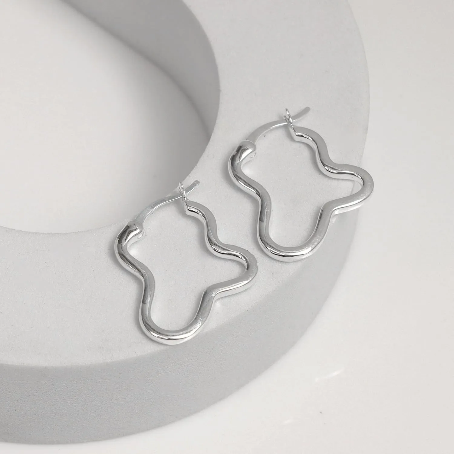 LeCalla 925 Sterling Silver Twisted Hoop Earrings for Women | Lightweight Hypoallergenic Handmade Classic Twist Click-Top Hoop Earrings