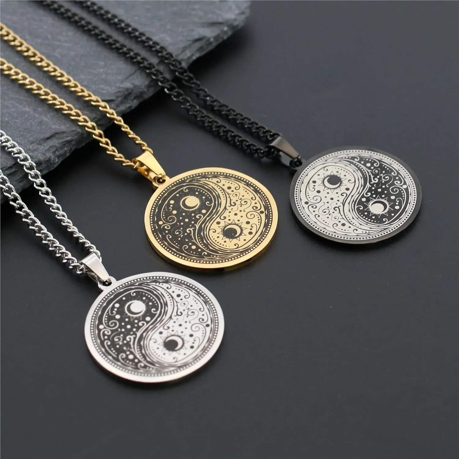 Men's Yin Yang Necklace - Matte Titanium Steel Tai Chi Pendant - Men's Retro Ethnic Style Spiritual Yin Yang Tai Chi Necklace