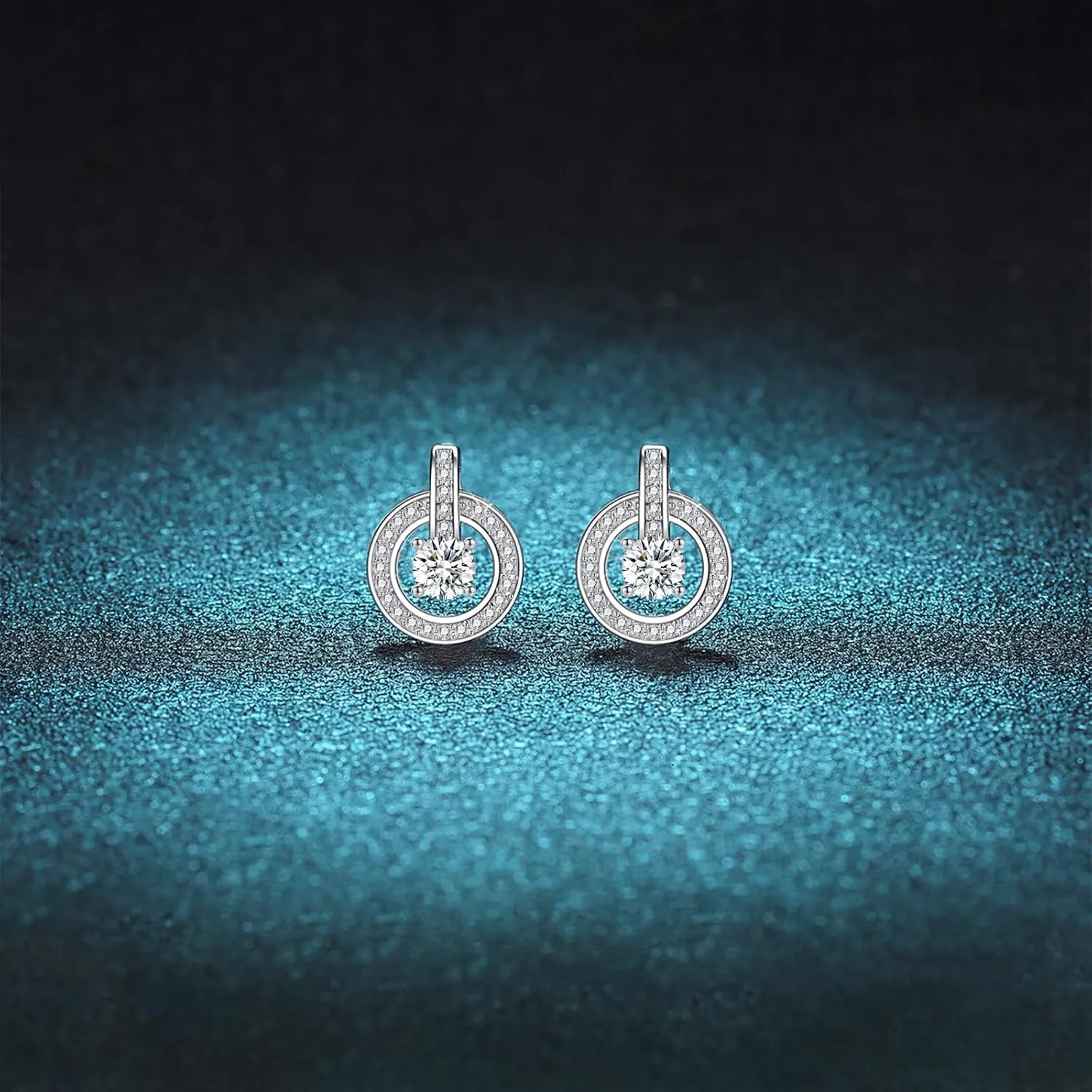 Moissanite Earrings 925 Sterling Silver Earrings 0.3ct/0.5ct/1ct Moissanite Stud Earrings for Women Wedding Birthday Jewelry gifts