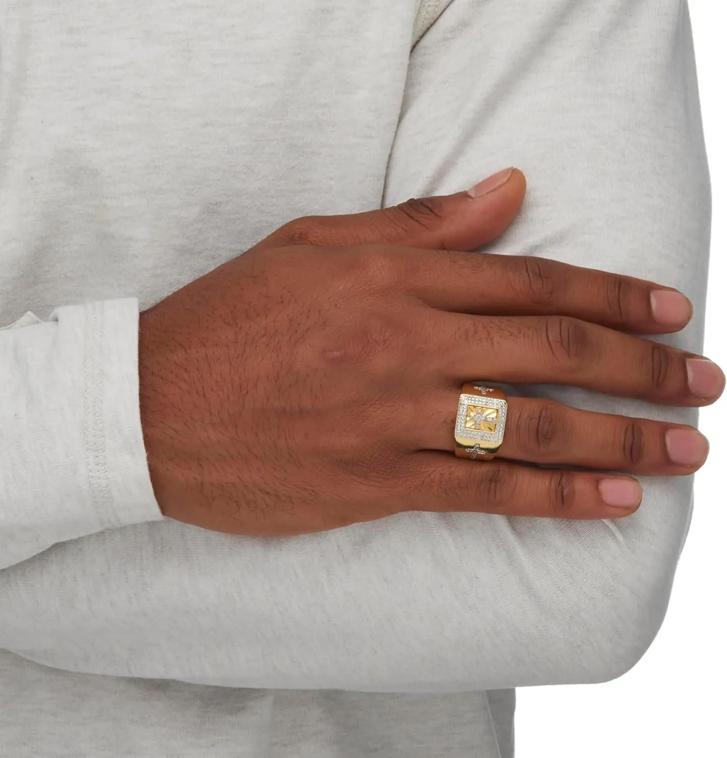 PalmBeach Men's Yellow Gold-plated Sterling Silver Round Genuine Diamond Cross Ring (1/10 cttw, I Color, I3 Clarity) Sizes 8-16