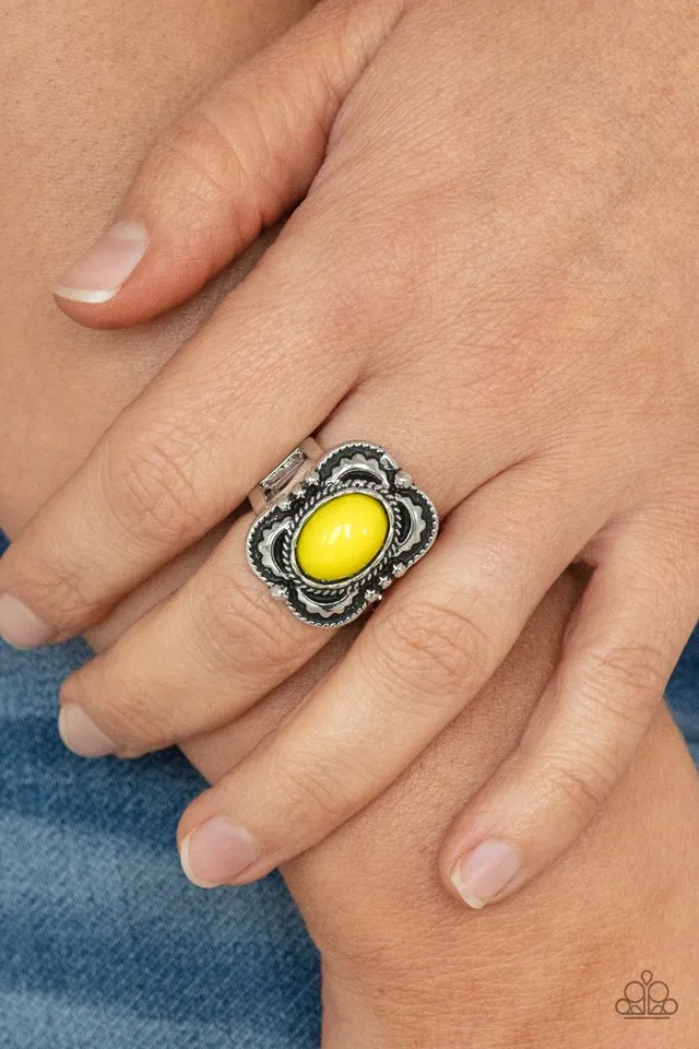 Paparazzi Ring ~ Vivaciously Vibrant - Yellow