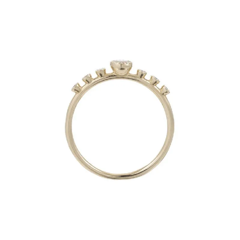 Round Emerald Dew Ring