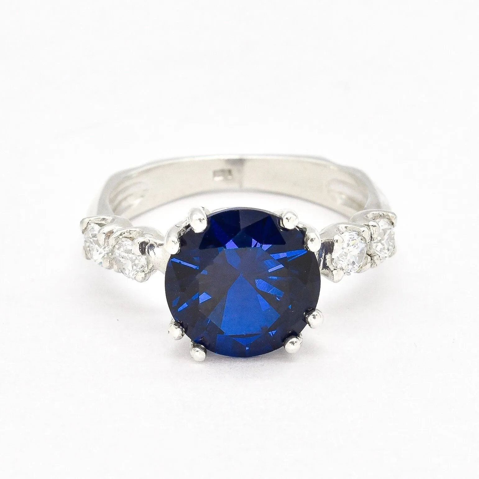 Sapphire Promise Ring - Classic Blue Ring - Round Vintage Ring