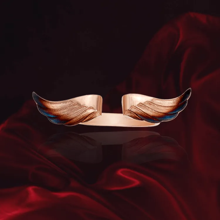 Split Wing Ring with Ember Detail