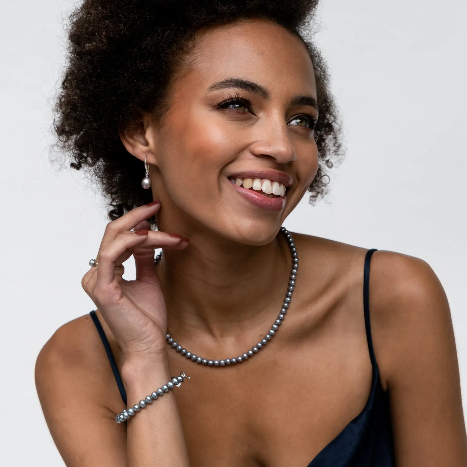 Timeless Dove Grey Freshwater Pearl Bracelet